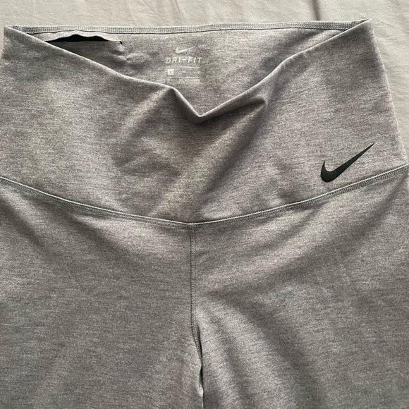 Nike Dri-Fit colour block leggings - Picture 4 of 6
